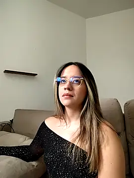 Snapshot of Dani_javi chatting on 13, 6, 2026 Dani javi online show from 13, 6, 2026