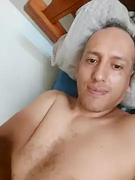 Snapshot of carozi chatting on 27, 2, 2025 carozi online show from 27, 2, 2025