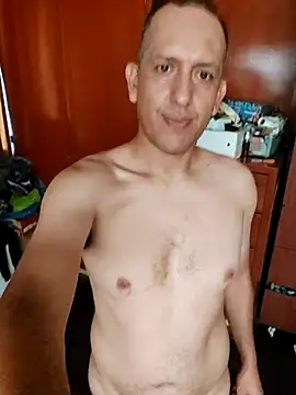 Snapshot of carozi chatting on 3, 3, 2025 carozi online show from 3, 3, 2025