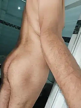 Snapshot of carozi chatting on 18, 10, 2025 carozi online show from 18, 10, 2025