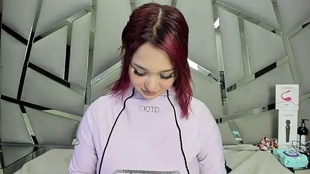 Catherinee69 x online show from 15, 2, 2026