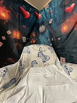 Lollipoplover52 online show from 3, 3, 2026