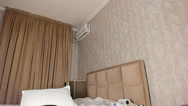 heyheyneko online show from 20, 10, 2025