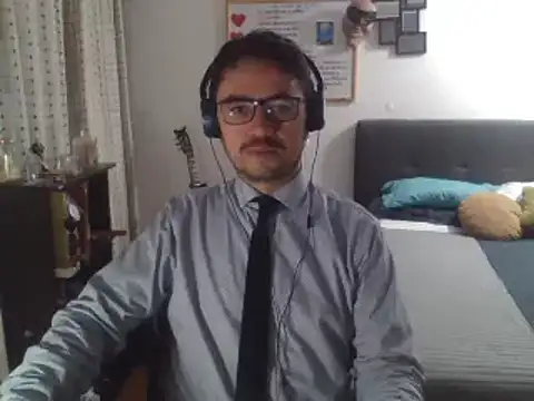 Snapshot of Diptongo chatting on 19, 3, 2025 Diptongo online show from 19, 3, 2025