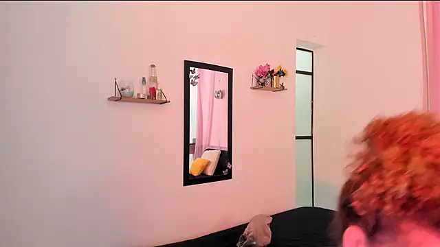 Snapshot of Zamu_1992 chatting on 11, 1, 2025 Zamu 1992 online show from 11, 1, 2025