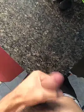 Snapshot of vintin21cm chatting on 14, 9, 2025 vintin21cm online show from 14, 9, 2025