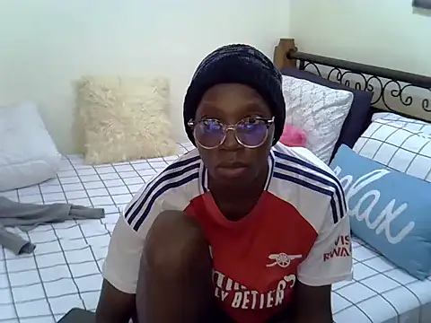 Sweet Bear online show from 1, 3, 2026