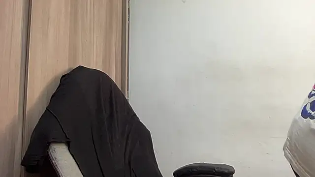 Snapshot of bob_petterson chatting on 15, 1, 2025 bob petterson online show from 15, 1, 2025