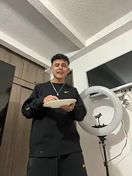 Snapshot of bob_petterson chatting on 31, 1, 2025 bob petterson online show from 31, 1, 2025