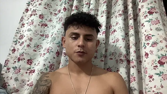 Snapshot of bob_petterson chatting on 1, 2, 2025 bob petterson online show from 1, 2, 2025