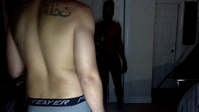 Snapshot of TheOnlyTwinTowers chatting on 22, 3, 2025 TheOnlyTwinTowers online show from 22, 3, 2025