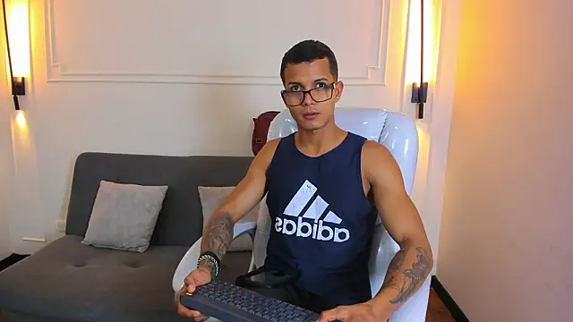 Paradise boy s online show from 18, 2, 2026