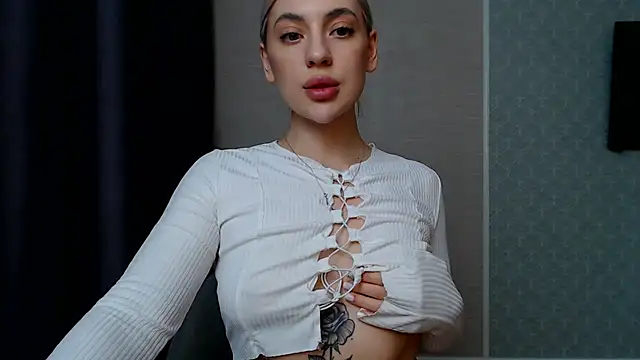 hot-sasha9 online show from 15, 3, 2025