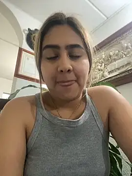 Miabonnett  online show from 2, 2, 2025