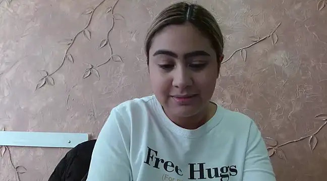 Miabonnett  online show from 3, 2, 2025