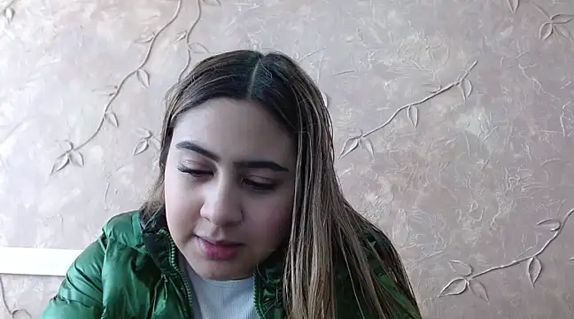 Miabonnett  online show from 27, 2, 2025