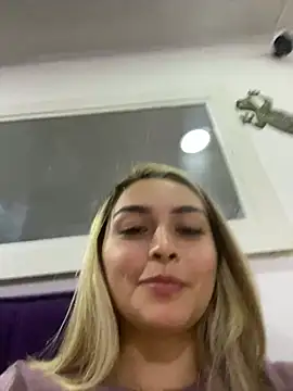 Snapshot of emma_oxford chatting on 29, 1, 2025 emma oxford online show from 29, 1, 2025