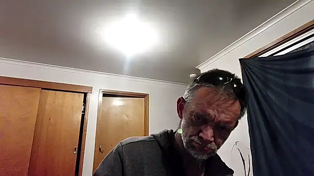 Snapshot of TooFknHorny7676@xh chatting on 11, 5, 2026 TooFknHorny7676xh online show from 11, 5, 2026