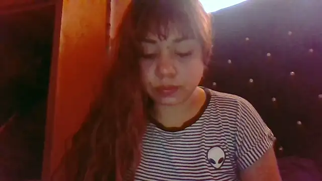 Jennxdolls online show from 27, 4, 2026