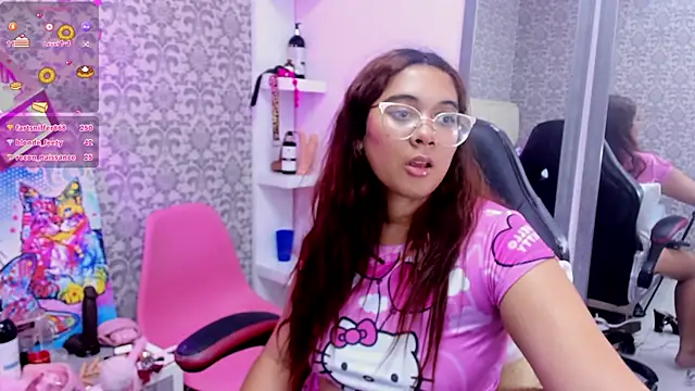 Snapshot of MADISON_ROWAN1 chatting on 8, 3, 2025 MADISON ROWAN1 online show from 8, 3, 2025