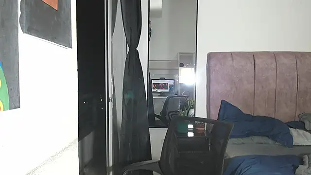 Liza Thurner online show from 3, 10, 2025