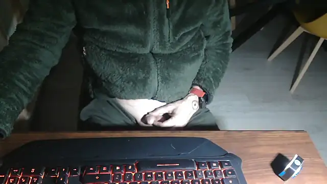 Snapshot of Adri_gard chatting on 8, 2, 2026 Adri gard online show from 8, 2, 2026