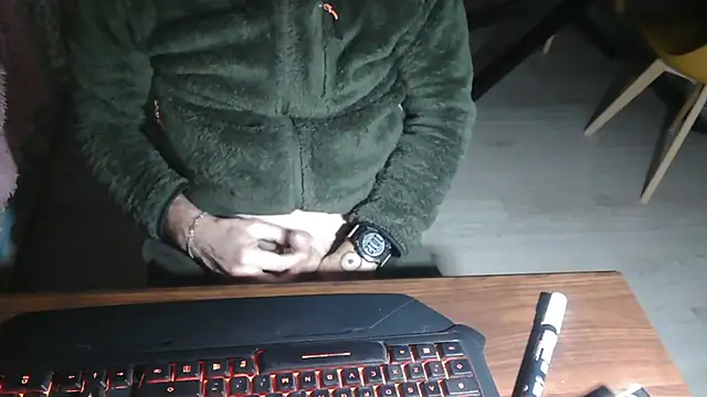 Snapshot of Adri_gard chatting on 14, 2, 2026 Adri gard online show from 14, 2, 2026