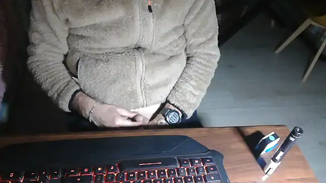 Snapshot of Adri_gard chatting on 16, 2, 2026 Adri gard online show from 16, 2, 2026