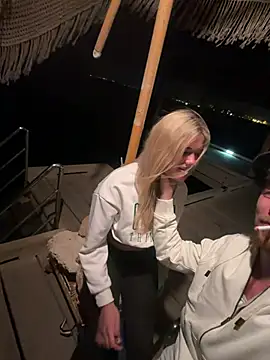 Snapshot of NickyGold_Official chatting on 14, 2, 2026 NickyGold Official online show from 14, 2, 2026