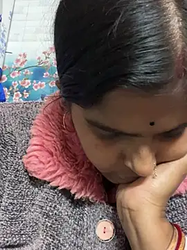 Beauty-queen online show from 15, 2, 2025