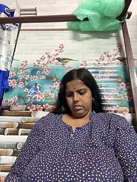 Beauty-queen online show from 6, 3, 2025