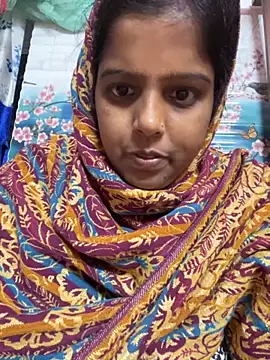 Beauty-queen online show from 11, 11, 2025