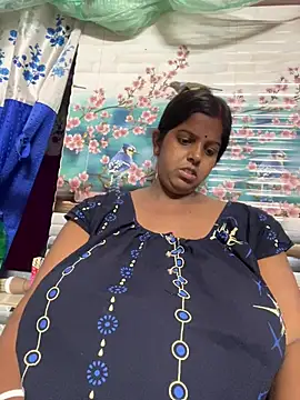 Beauty-queen online show from 14, 4, 2026