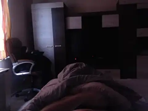 gentleman404040 online show from 5, 12, 2024