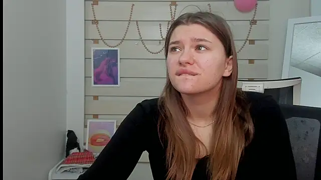 Josephine Kiss online show from 23, 2, 2025