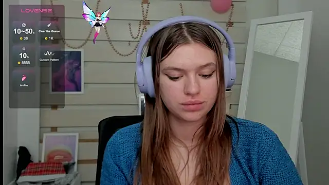 Josephine Kiss online show from 15, 3, 2025