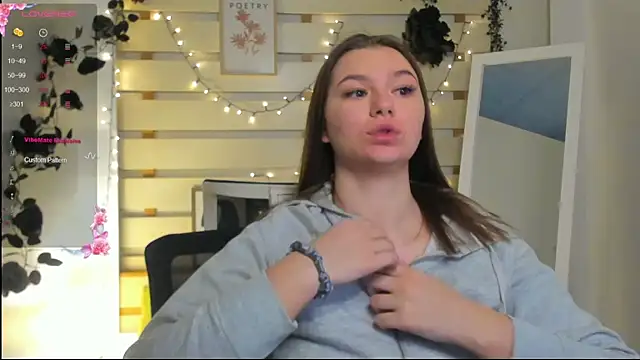 Josephine Kiss online show from 6, 3, 2026