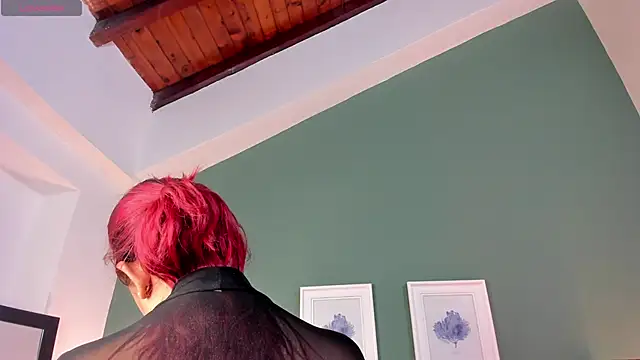  anavictoria  online show from 21, 2, 2025