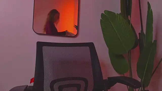 Whitney Svonn online show from 12, 3, 2025