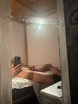 TweakyDude online show from 7, 8, 2026
