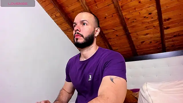 Tom Bailey online show from 7, 3, 2026