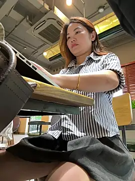 Emily 9xx online show from 22, 4, 2026