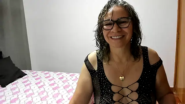 Snapshot of Carlaa-69 chatting on 16, 6, 2026 Carlaa-69 online show from 16, 6, 2026