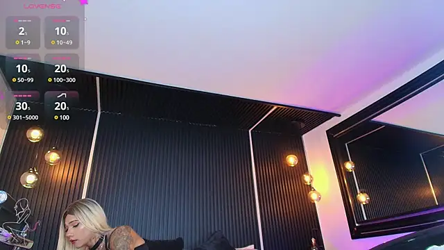  Holly Cat online show from 18, 3, 2025