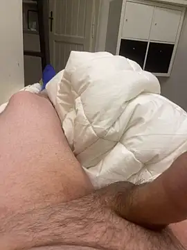 fekedaniel1999 online show from 14, 4, 2026