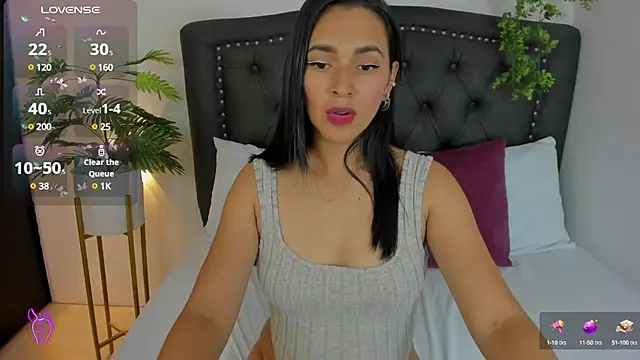 Snapshot of abril_71 chatting on 5, 3, 2025 abril 71 online show from 5, 3, 2025