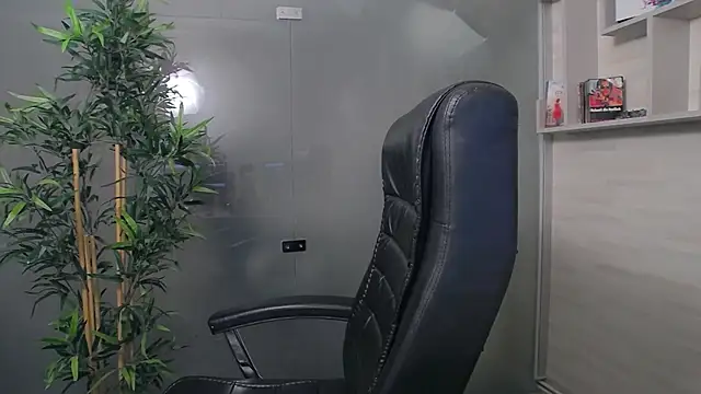 BustyAllyy online show from 5, 2, 2026