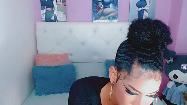 Amanda bigx online show from 17, 4, 2026