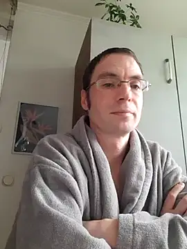 Schnubby1 online show from 27, 1, 2025