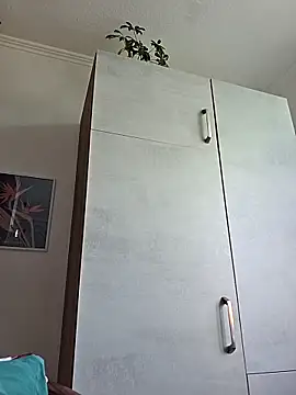 Schnubby1 online show from 25, 2, 2025